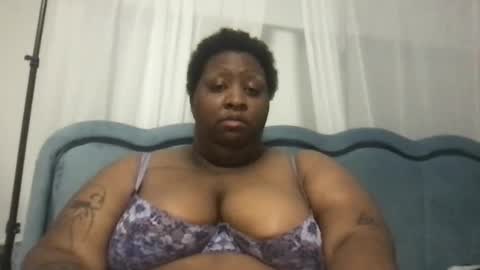 Snapshot of xxmoniquestarrxx chatting on 31, 3, 2026 Thee Baddest BBW online show from 31, 3, 2026