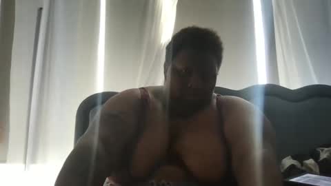 Snapshot of xxmoniquestarrxx chatting on 16, 4, 2026 Thee Baddest BBW online show from 16, 4, 2026
