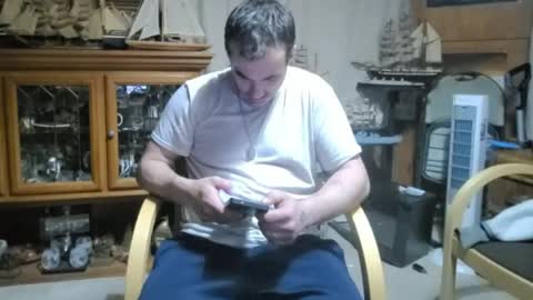 xxScubaStevexx online show from 5, 4, 2026