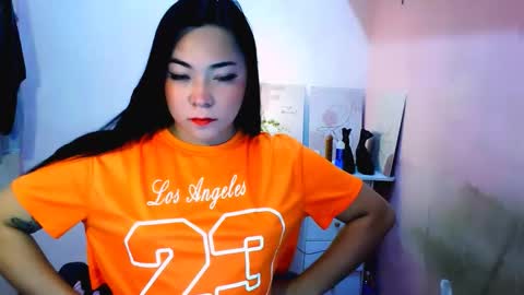 Snapshot of xxslutty_kim chatting on 8, 11, 2025 xxslutty kim online show from 8, 11, 2025