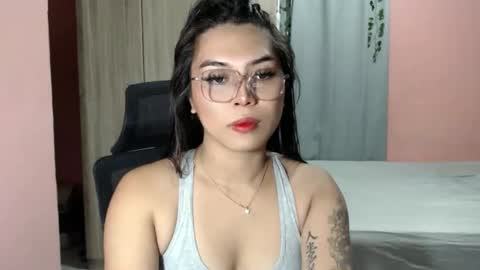 Snapshot of xxstunningmichxx chatting on 15, 9, 2025 xxstunningmichxx online show from 15, 9, 2025