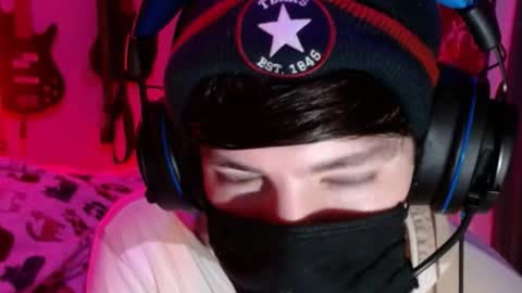 David Fox online show from 5, 3, 2026