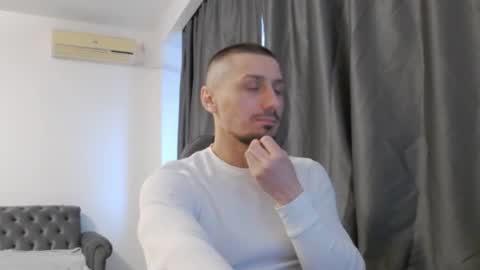 Snapshot of xxx_alejandro chatting on 2, 3, 2025 xxx_alejandro online show from 2, 3, 2025