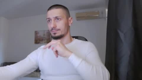 Snapshot of xxx_alejandro chatting on 4, 3, 2025 xxx_alejandro online show from 4, 3, 2025