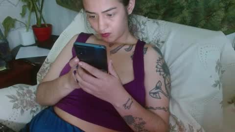 Snapshot of xxx_morena chatting on 4, 1, 2025 LILI online show from 4, 1, 2025