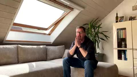 Alex online show from 23, 3, 2026