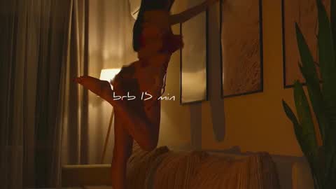 Snapshot of xxx_sunset chatting on 5, 11, 2025 Molly online show from 5, 11, 2025