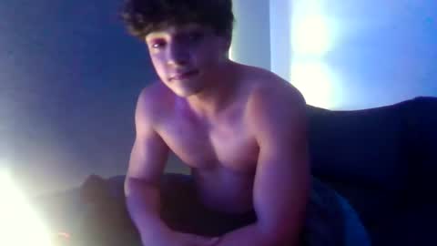 Snapshot of xxxbeastboi chatting on 11, 3, 2025 xxxbeastboi online show from 11, 3, 2025