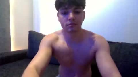 Snapshot of xxxbeastboi chatting on 10, 9, 2025 xxxbeastboi online show from 10, 9, 2025