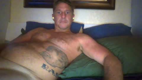 Snapshot of xxxelentdick chatting on 23, 7, 2026 deeeeznutz online show from 23, 7, 2026