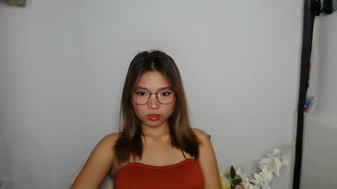Snapshot of xxxforyouonlyxxx chatting on 8, 1, 2025 inday pinay online show from 8, 1, 2025