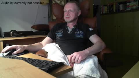 Snapshot of xxxgingerboy chatting on 7, 3, 2025 GingerDaddy online show from 7, 3, 2025