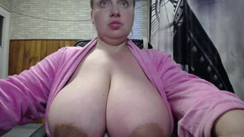 Snapshot of xxxnewlywedsxxx chatting on 24, 4, 2026 Lana online show from 24, 4, 2026
