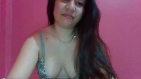 Snapshot of xxyummiee_69xx chatting on 16, 4, 2026 jane online show from 16, 4, 2026