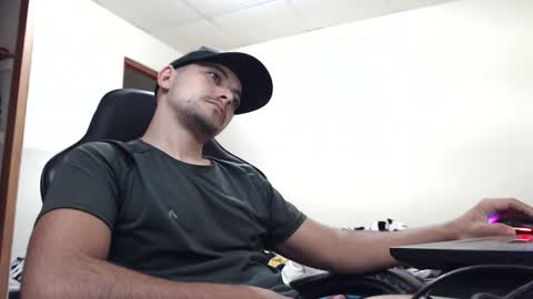 jack thopmson  online show from 28, 1, 2025