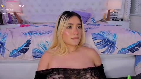 Snapshot of yaky_ chatting on 13, 12, 2024 Yakeline online show from 13, 12, 2024