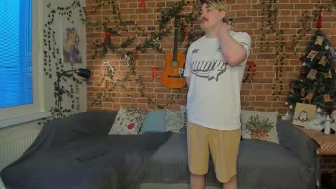 Mia and Andry  online show from 8, 1, 2026