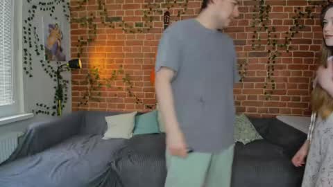 Mia and Andry  online show from 4, 2, 2026