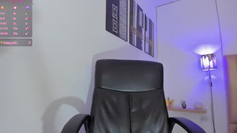 Naomi online show from 17, 9, 2025