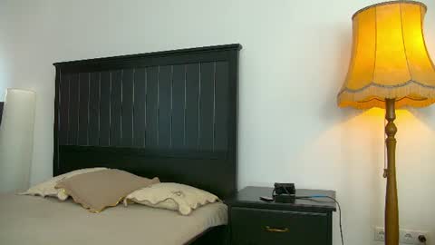 yanira_ass_ online show from 10, 6, 2026