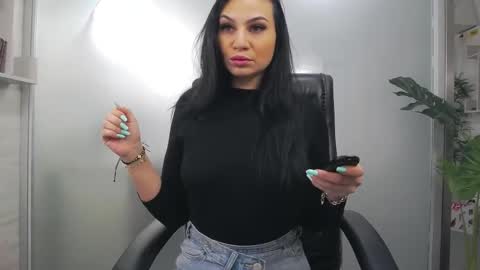 Yara online show from 10, 4, 2026