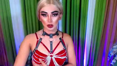 miss yasii online show from 12, 9, 2025