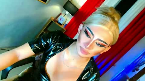 miss yasii online show from 29, 11, 2025