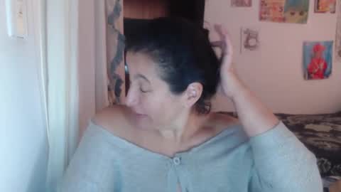 Snapshot of yasmin_love85 chatting on 12, 2, 2025 yasmin_love85 online show from 12, 2, 2025