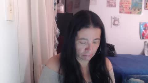Snapshot of yasmin_love85 chatting on 20, 5, 2026 yasmin_love85 online show from 20, 5, 2026