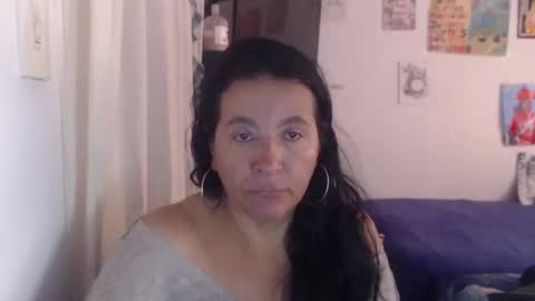 Snapshot of yasmin_love85 chatting on 22, 5, 2026 yasmin_love85 online show from 22, 5, 2026