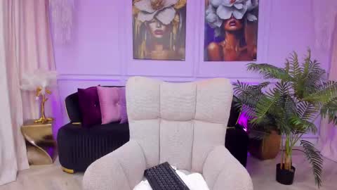 Snapshot of yasminwild chatting on 15, 2, 2026 yasminwild online show from 15, 2, 2026