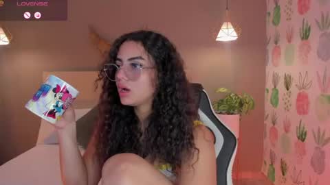 Snapshot of yaya23x chatting on 24, 7, 2026 yaya23x online show from 24, 7, 2026