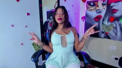 Snapshot of yayacandy chatting on 10, 7, 2026 YAYA online show from 10, 7, 2026