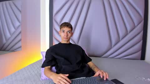 Snapshot of yefersonyoss chatting on 5, 7, 2026 Yeferson online show from 5, 7, 2026