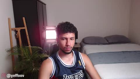 Snapshot of yeff_stone chatting on 10, 2, 2026 yeff online show from 10, 2, 2026