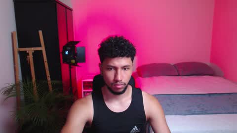 Snapshot of yeff_stone chatting on 15, 2, 2026 yeff online show from 15, 2, 2026