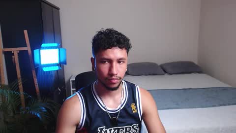 Snapshot of yeff_stone chatting on 24, 2, 2026 yeff online show from 24, 2, 2026