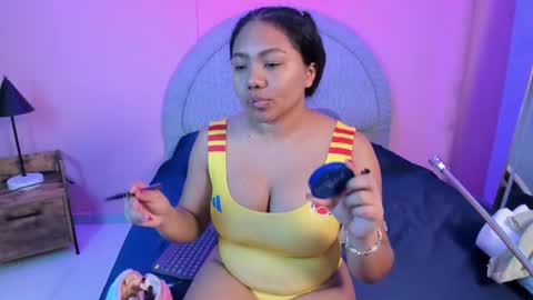 Snapshot of yeika_foxy chatting on 23, 6, 2026 yeika_foxy online show from 23, 6, 2026