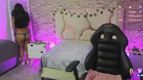 Snapshot of yenn_tay chatting on 24, 4, 2026 ZAYDEN online show from 24, 4, 2026