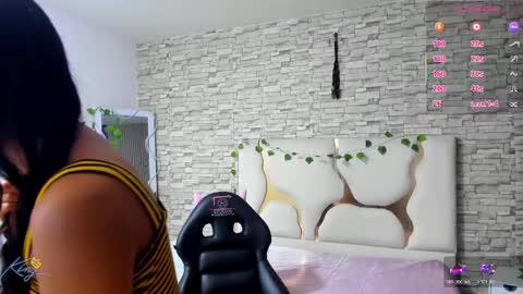 Snapshot of yenn_tay chatting on 26, 4, 2026 ZAYDEN online show from 26, 4, 2026