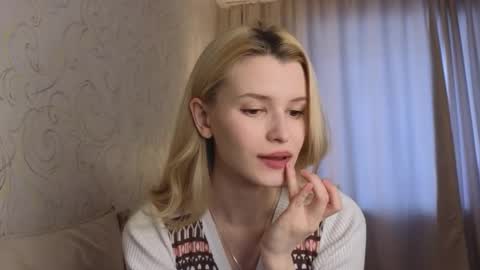 Yenna online show from 25, 2, 2026