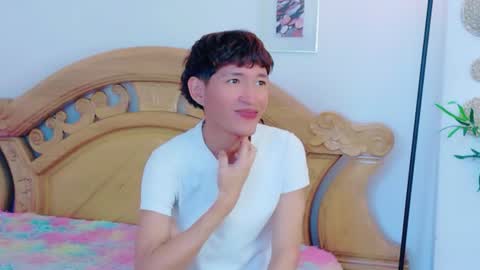 Snapshot of yeremmy_twink chatting on 6, 7, 2026 yeremmy_twink online show from 6, 7, 2026