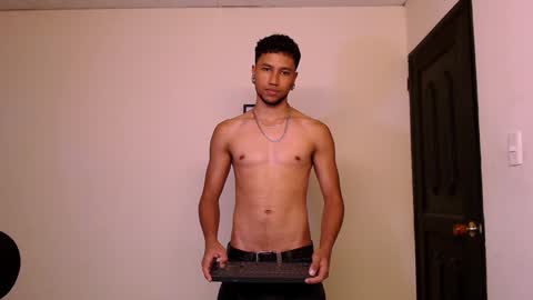 Snapshot of yerfon_s1 chatting on 18, 12, 2024 Yeff ind. model online show from 18, 12, 2024