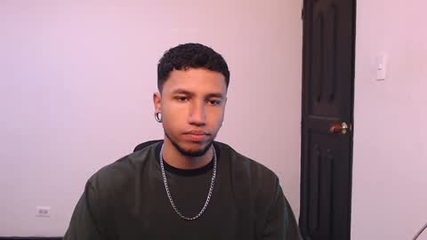 Snapshot of yerfon_s1 chatting on 30, 12, 2024 Yeff ind. model online show from 30, 12, 2024