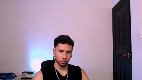 Snapshot of yerfon_s1 chatting on 16, 1, 2025 Yeff ind. model online show from 16, 1, 2025