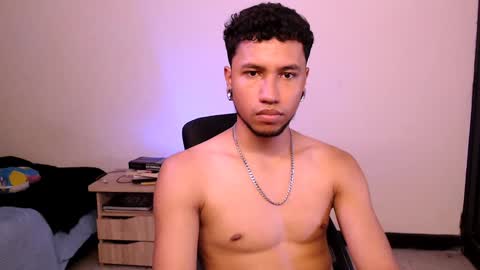 Snapshot of yerfon_s1 chatting on 24, 1, 2025 Yeff ind. model online show from 24, 1, 2025