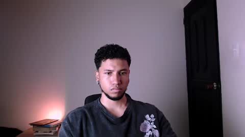 Snapshot of yerfon_s1 chatting on 9, 2, 2025 Yeff ind. model online show from 9, 2, 2025