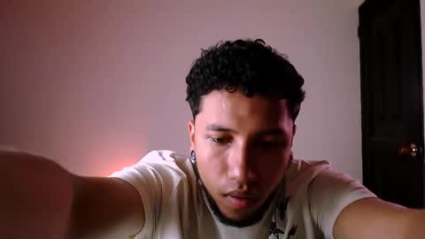 Snapshot of yerfon_s1 chatting on 14, 2, 2025 Yeff ind. model online show from 14, 2, 2025