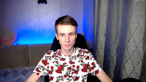 Snapshot of yes_cute_boy_ chatting on 6, 3, 2025 Eden online show from 6, 3, 2025