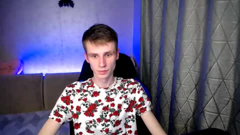 Snapshot of yes_cute_boy_ chatting on 11, 3, 2025 Eden online show from 11, 3, 2025